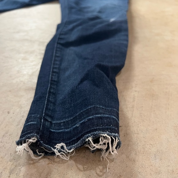 Kut From The Kloth Frayed Hem Denim - Picture 2 of 7